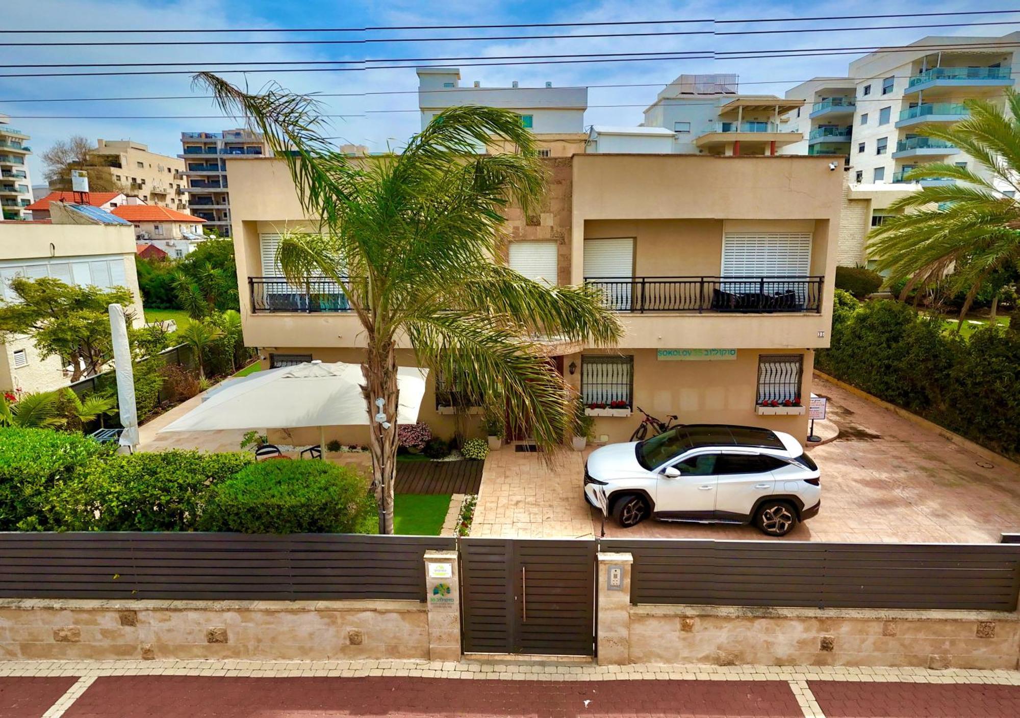 Sokolov Vacation Boutique Apartments By The Sea In Нахария Екстериор снимка